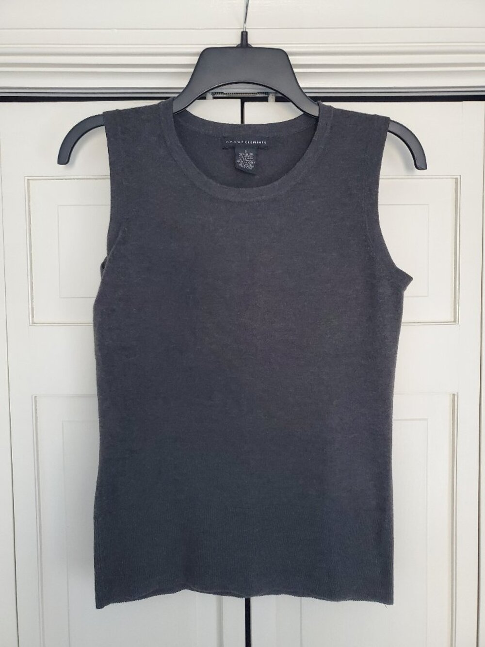 Grace Elements Charcoal Gray Knit Sleeveless Sweater Shell Top Size Small